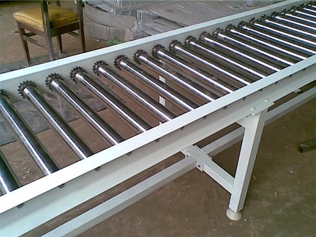 mua băng tải con lăn